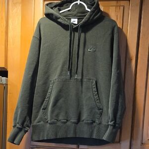Nike Men's Olive Hoodie